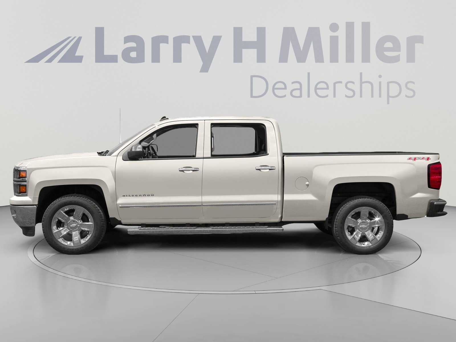 Used 2015 Chevrolet Silverado 1500 LTZ Z71 w/ LTZ Plus Package AWD/4WD image 3