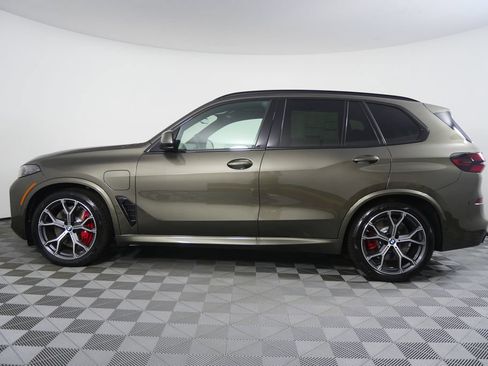 New 2026 BMW X5 xDrive50e w/ M Sport Package AWD/4WD image 6