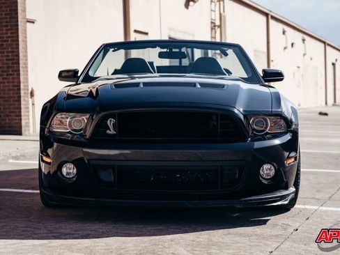 Used 2013 Ford Mustang Shelby GT500 image 14