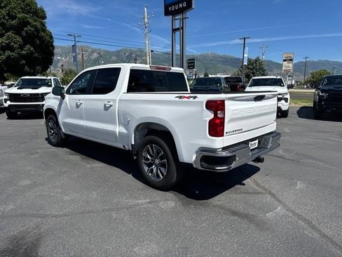 Used 2026 Chevrolet Silverado 1500 LT w/ Safety Package AWD/4WD image 5