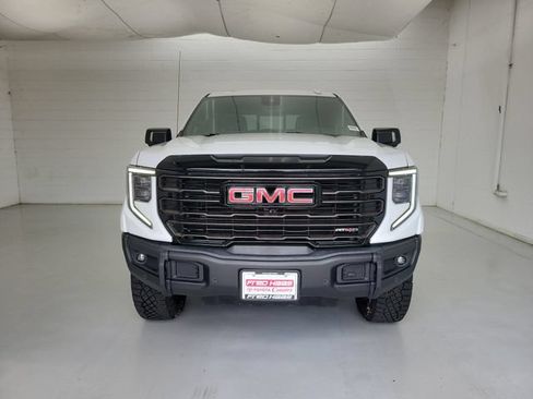 Used 2024 GMC Sierra 1500 AT4X AWD/4WD image 3