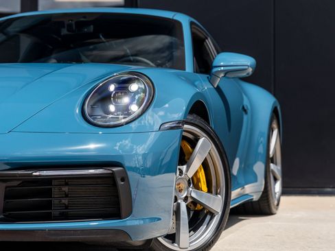 Certified 2023 Porsche 911 Carrera S RWD image 18