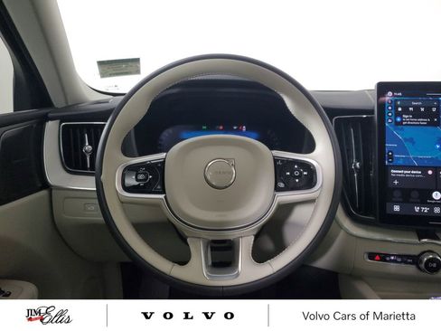 Used 2026 Volvo XC60 B5 Ultra w/ Protection Package Premier image 17