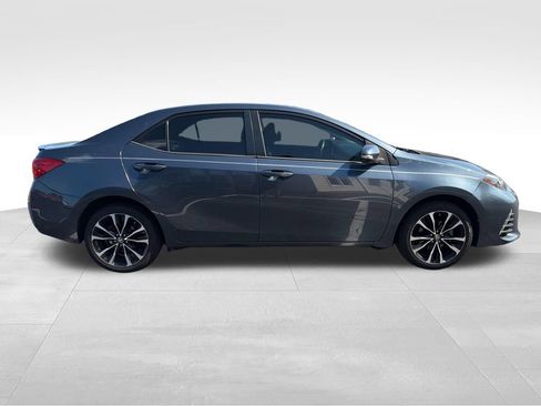 Used 2019 Toyota Corolla SE FWD image 6