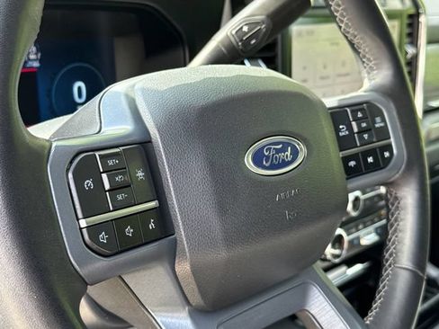 Used 2024 Ford F450 Lariat AWD/4WD image 29