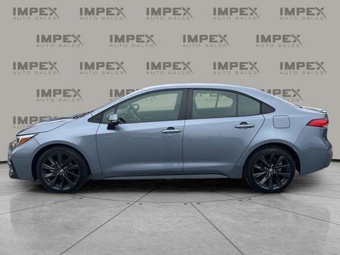 Used 2023 Toyota Corolla SE image 2