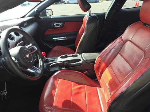 Used 2015 Ford Mustang GT Premium image 2