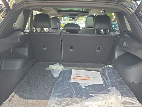 New 2026 Volkswagen Tiguan SE R-Line FWD image 26