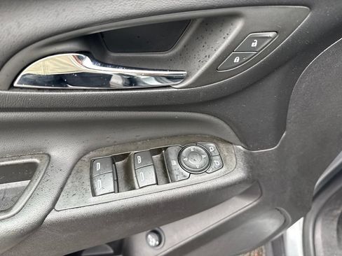Used 2024 Chevrolet Equinox LT AWD/4WD image 20