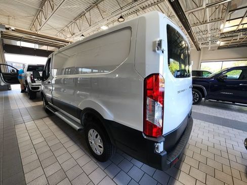 Used 2025 Ford Transit 250 Low Roof w/ Exterior Upgrade Package RWD image 6