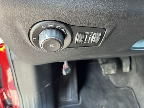Used 2024 Jeep Compass Limited AWD/4WD image 19