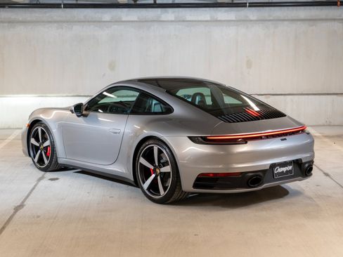 Certified 2022 Porsche 911 Carrera S RWD image 3