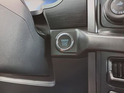 Used 2024 Ford F150 XLT w/ Equipment Group 302A MID image 32