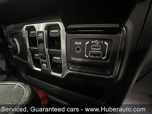 Used 2022 Jeep Wrangler Unlimited Sahara w/ LED Lighting Group image 23