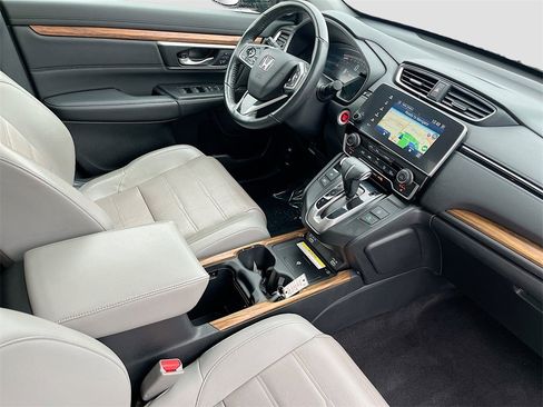 Used 2020 Honda CR-V Touring image 25