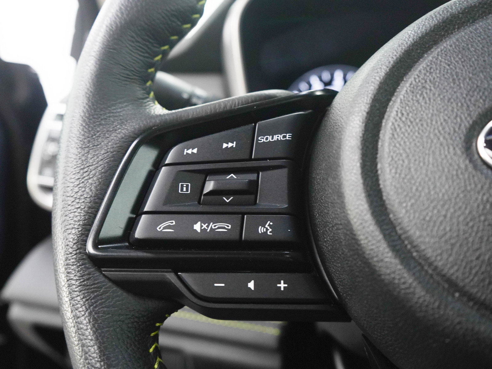 Used 2024 Subaru Outback Onyx Edition AWD/4WD image 25