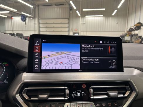 Used 2023 BMW X3 xDrive30i image 18