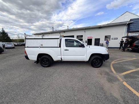 Used 2012 Toyota Tacoma 2WD Regular Cab image 8