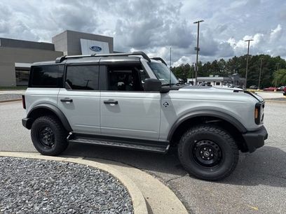 New 2026 Ford Bronco Outer Banks