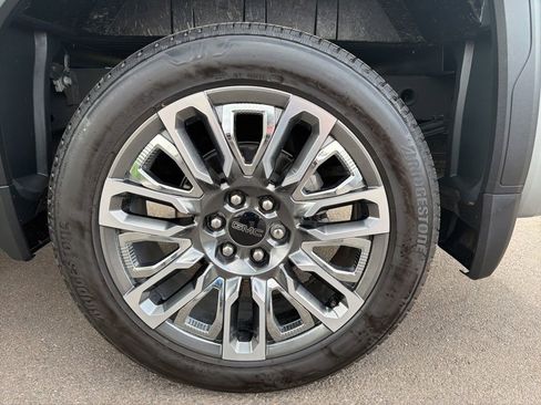 Used 2025 GMC Sierra 1500 Denali Ultimate AWD/4WD image 31