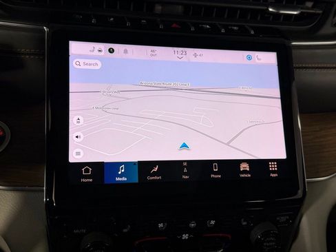 Used 2021 Jeep Grand Cherokee L Summit w/ Advanced Protech Group IV image 13