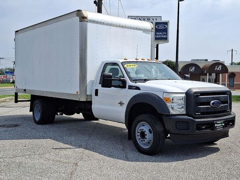Used 2016 Ford F450 XL image 3
