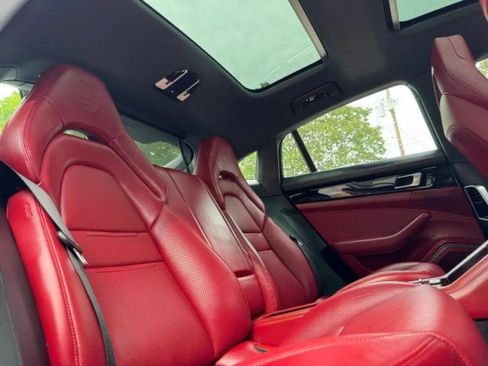 Used 2018 Porsche Panamera 4S AWD/4WD image 30