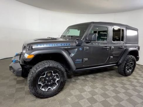 Used 2023 Jeep Wrangler Unlimited Rubicon 4xe w/ Cold Weather Group AWD/4WD image 13