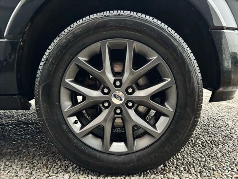 Used 2017 Ford Expedition EL Limited w/ Equipment Group 301A image 8