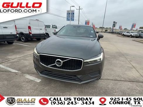 Used 2021 Volvo XC60 T5 Momentum w/ Advanced Package FWD image 3