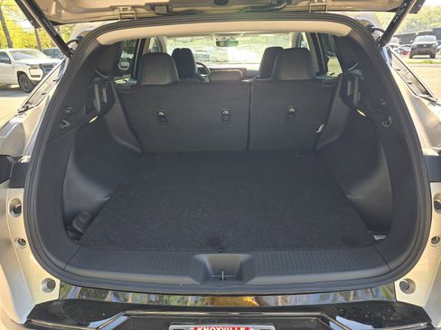 New 2026 Nissan Murano Platinum w/ Cargo Package AWD/4WD image 25