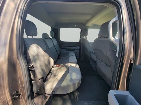 Used 2022 Ford F150 XLT image 34