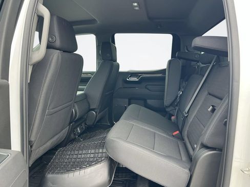New 2026 GMC Sierra 1500 Elevation w/ LPO, Elevation Black Package AWD/4WD image 25