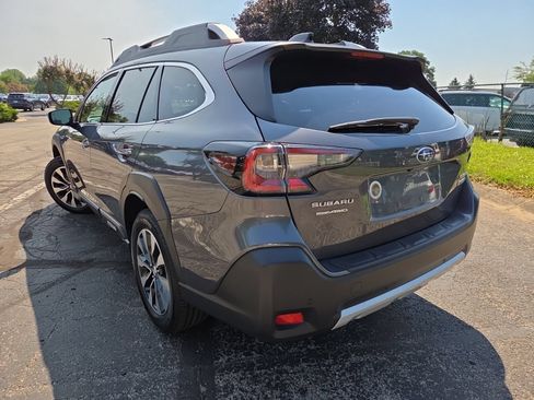Used 2024 Subaru Outback Touring XT AWD/4WD image 8
