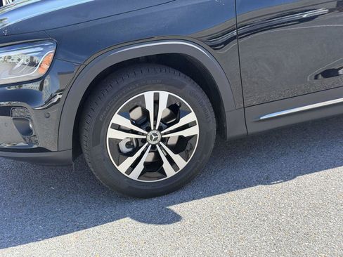Used 2025 Mercedes-Benz GLB 250 image 13