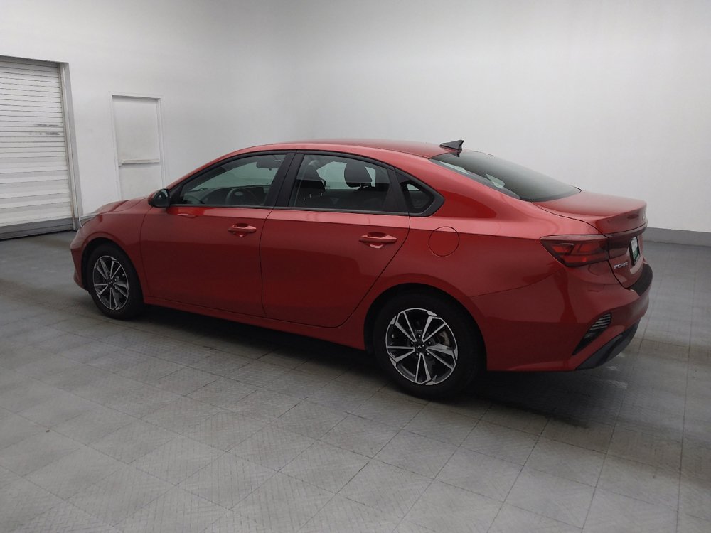 Used 2022 Kia Forte LXS FWD image 3