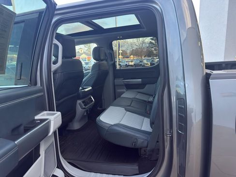 Used 2021 Ford F150 Limited image 9