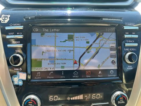 Used 2015 Nissan Murano SV w/ Premium Package FWD image 16