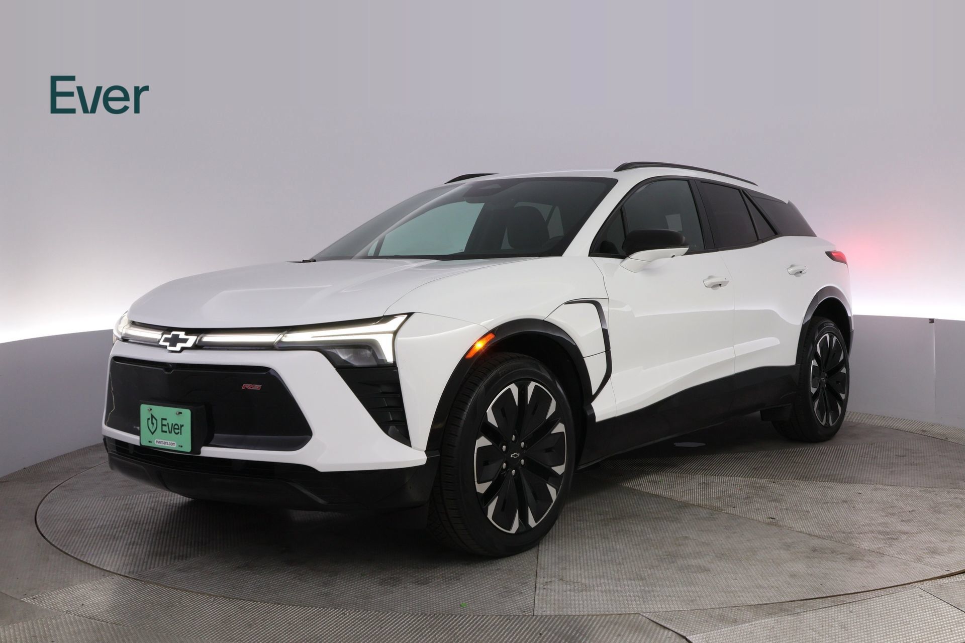 Used 2024 Chevrolet Blazer EV RS AWD/4WD image 2