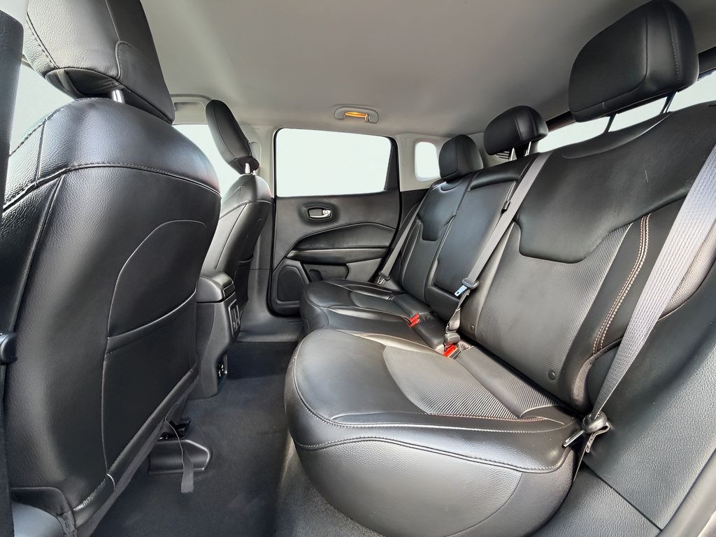 Used 2020 Jeep Compass Limited AWD/4WD image 18