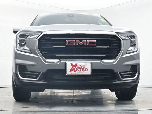 Certified 2024 GMC Terrain SLE AWD/4WD image 28