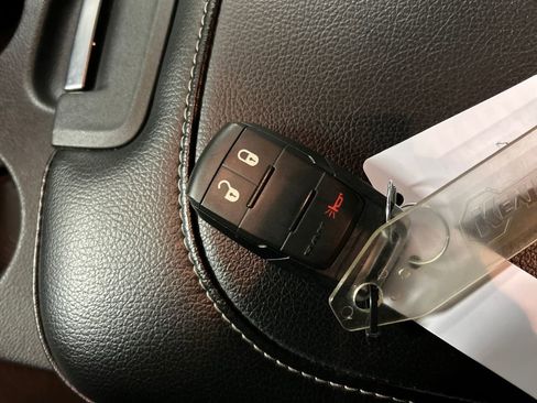 Used 2024 RAM 2500 Big Horn w/ Safety Group image 21