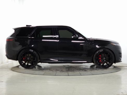 Used 2025 Land Rover Range Rover Sport Dynamic SE image 10