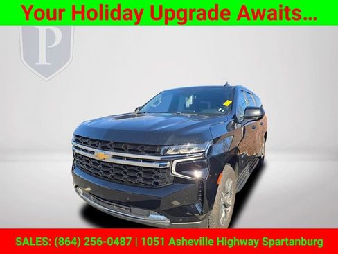 Used 2023 Chevrolet Suburban LS image 7
