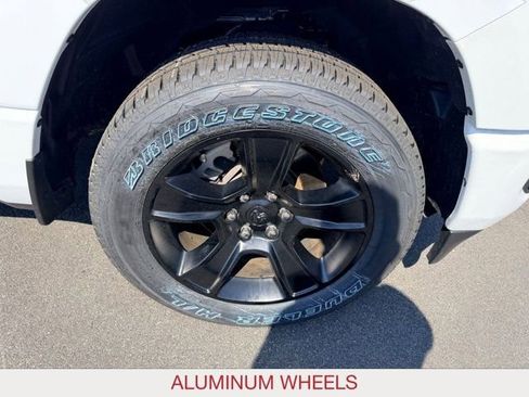 Used 2023 RAM 1500 Big Horn AWD/4WD image 7