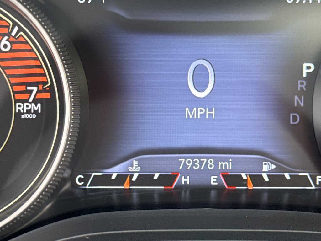 Used 2021 Jeep Cherokee High Altitude AWD/4WD image 38
