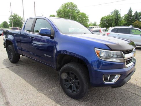 Used 2017 Chevrolet Colorado LT w/ LT Convenience Package AWD/4WD image 23