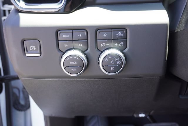 Used 2026 GMC Sierra 3500 Denali Ultimate AWD/4WD image 33