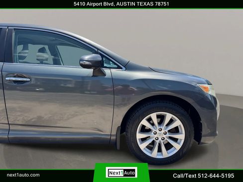 Used 2013 Toyota Venza XLE w/ XLE Premium Pkg AWD/4WD image 5