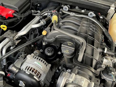 Used 2019 Jeep Wrangler Unlimited Sport S image 31